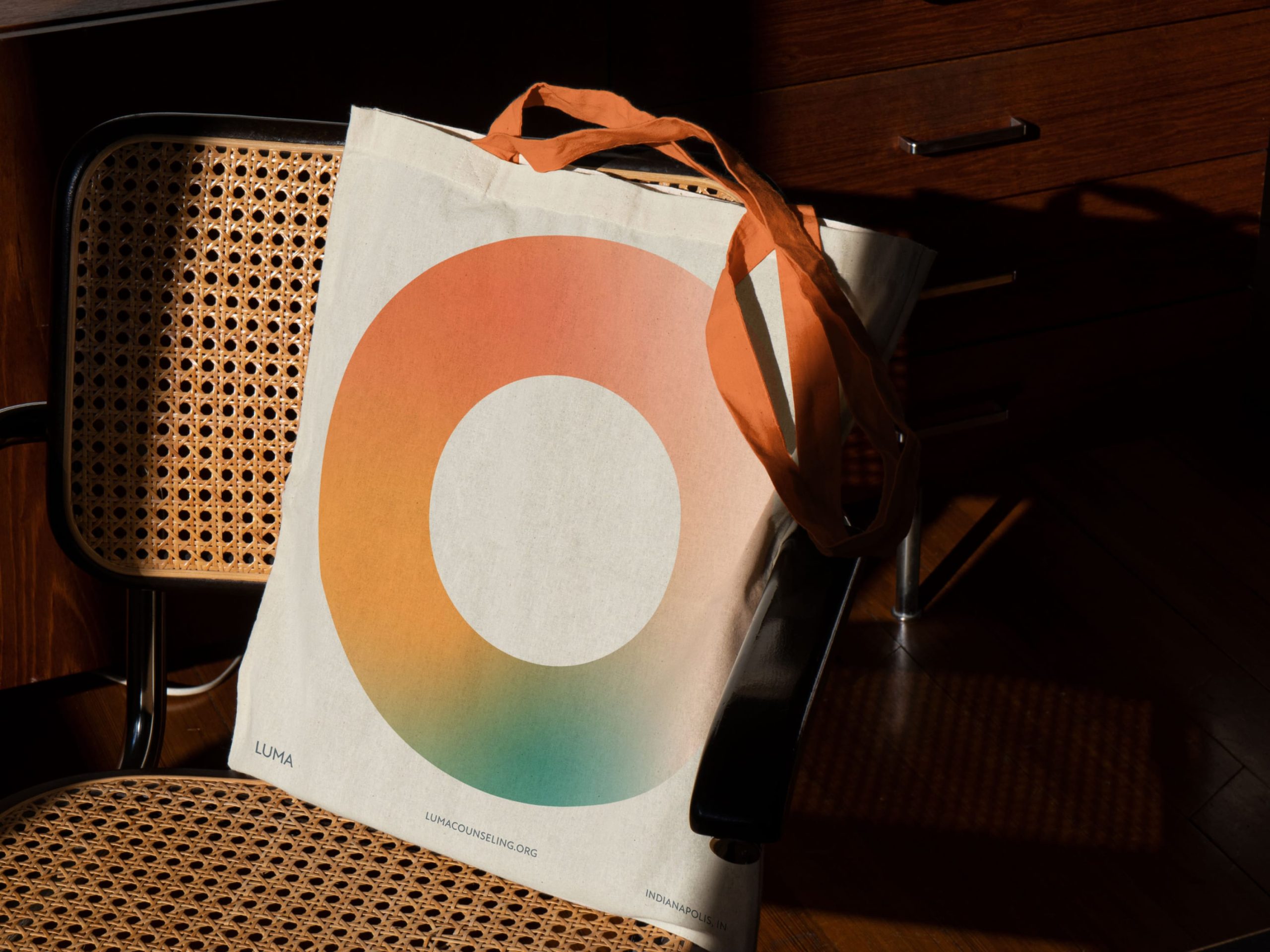 LUMA-Tote